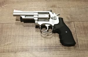 S＆W M66